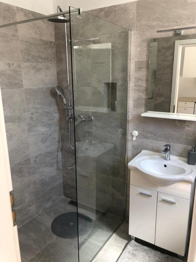 Korkyra Fit Suites -Free Gym Корчула Экстерьер фото